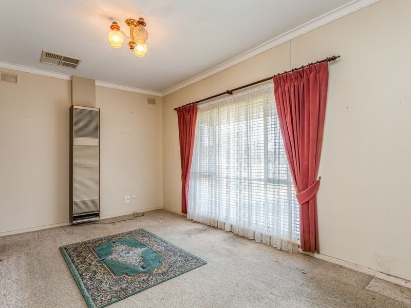 50 Hamblynn Road, Elizabeth Downs SA 5113