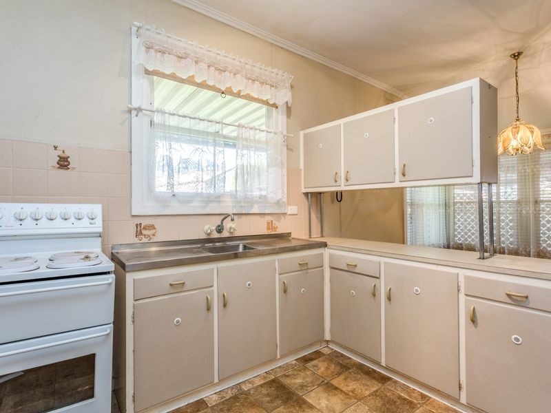 50 Hamblynn Road, Elizabeth Downs SA 5113