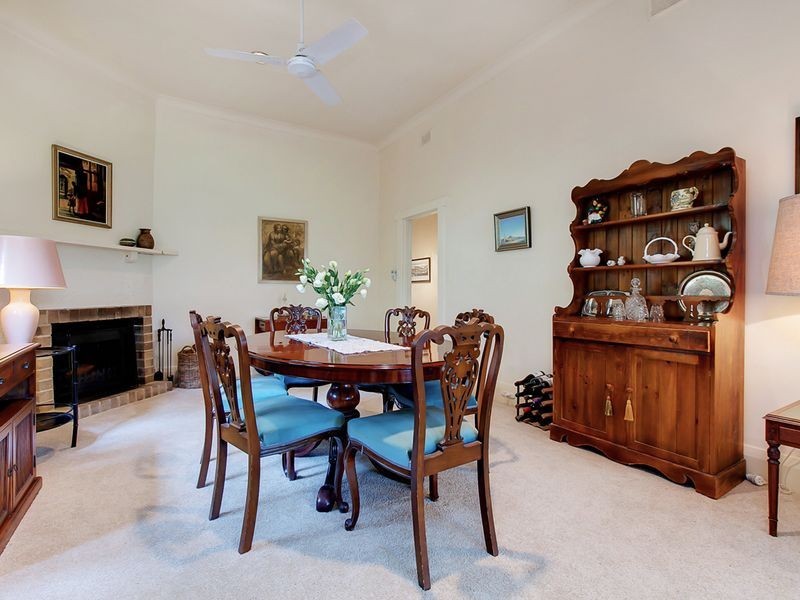 24 Gurrs Road, Kensington Park SA 5068