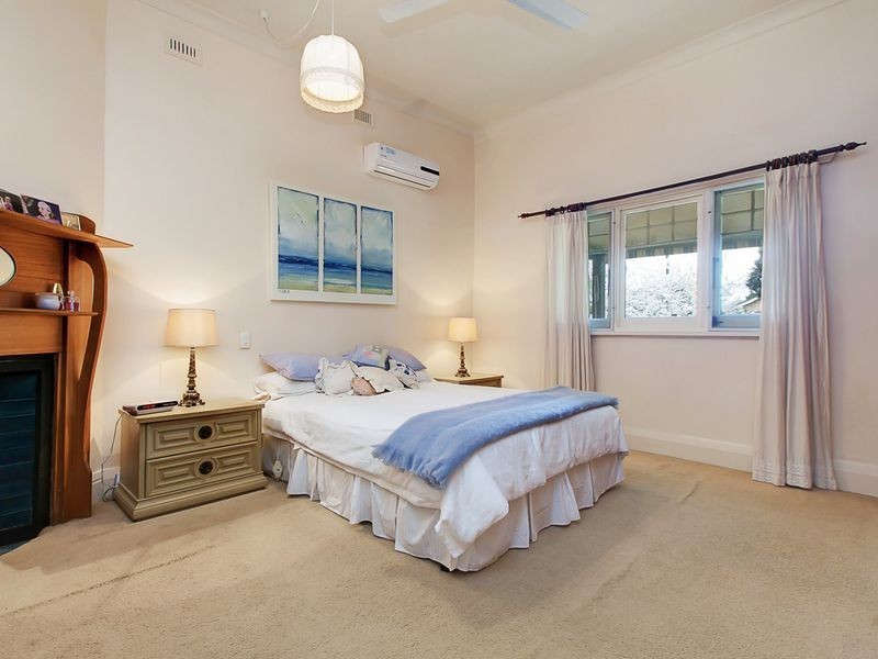 24 Gurrs Road, Kensington Park SA 5068