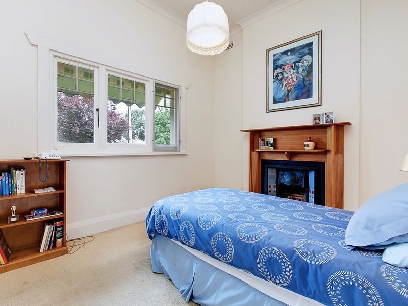 24 Gurrs Road, Kensington Park SA 5068