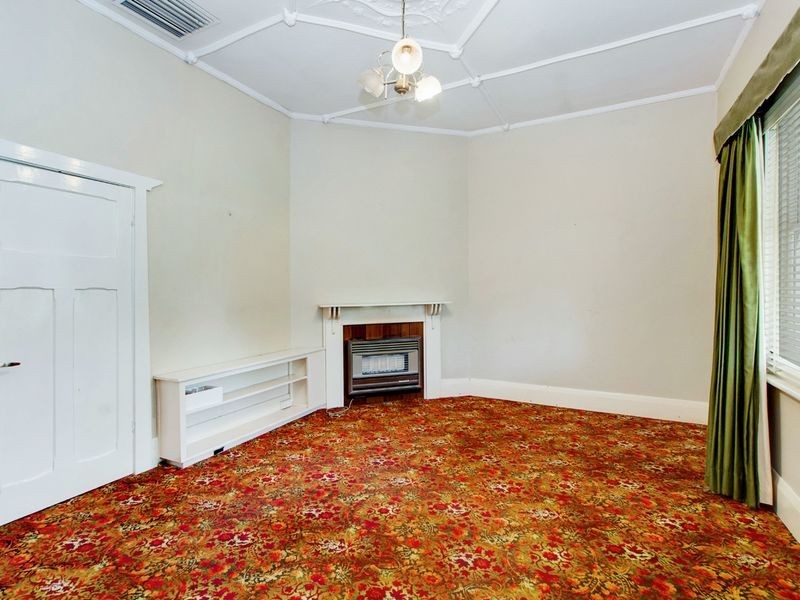 28 Birkinshaw Avenue, Tranmere SA 5073