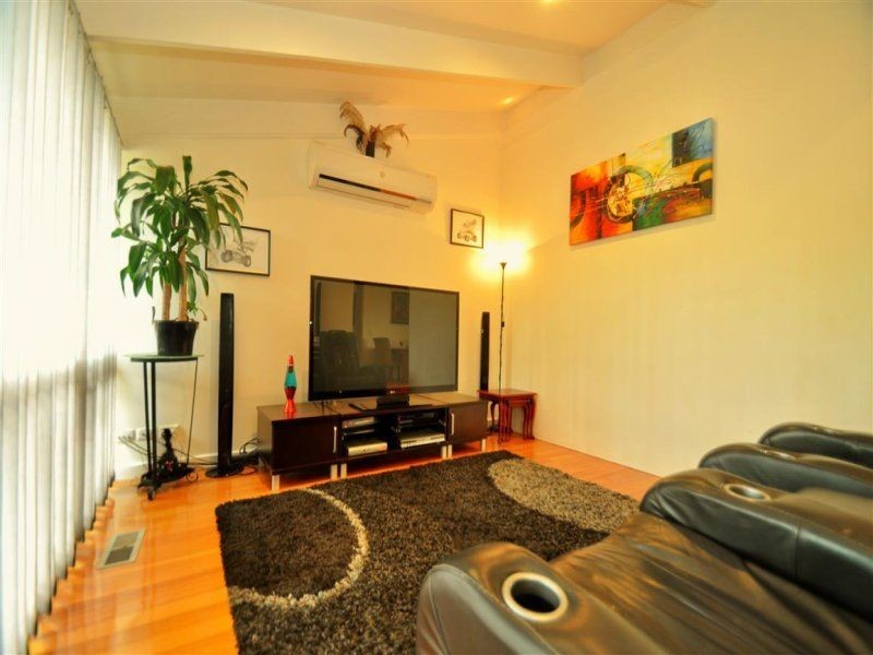 48 Booth Street, Happy Valley SA 5159