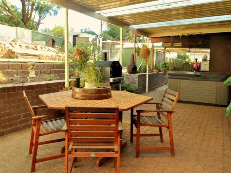 48 Booth Street, Happy Valley SA 5159