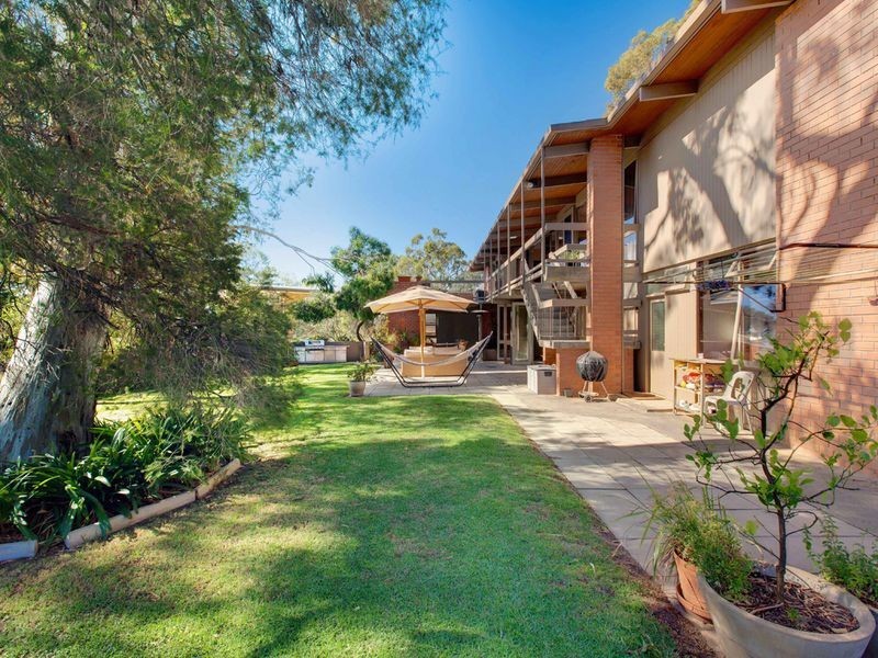 19 Edinburgh Avenue, Stonyfell SA 5066