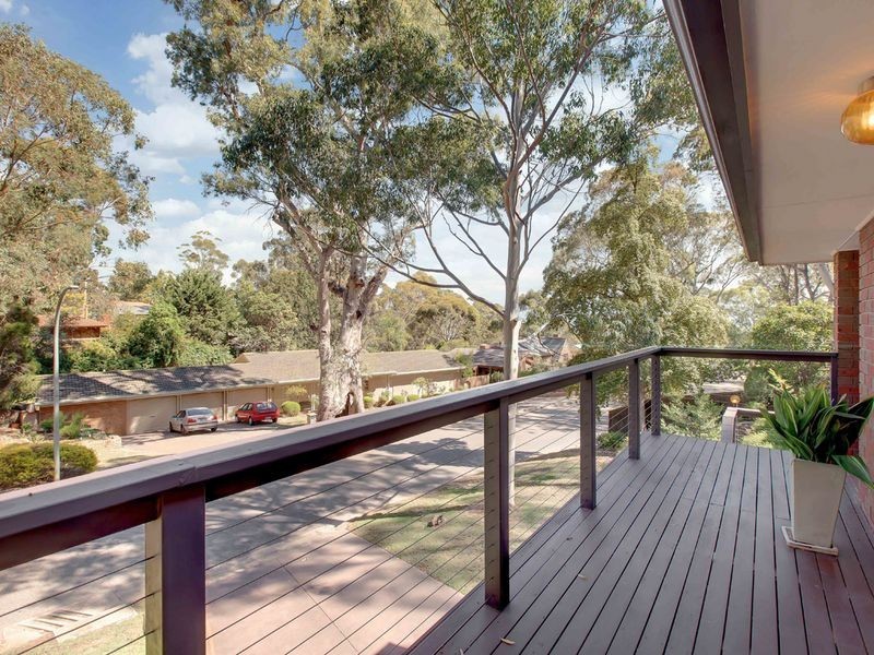 26 Grevillea Crescent, Stonyfell SA 5066