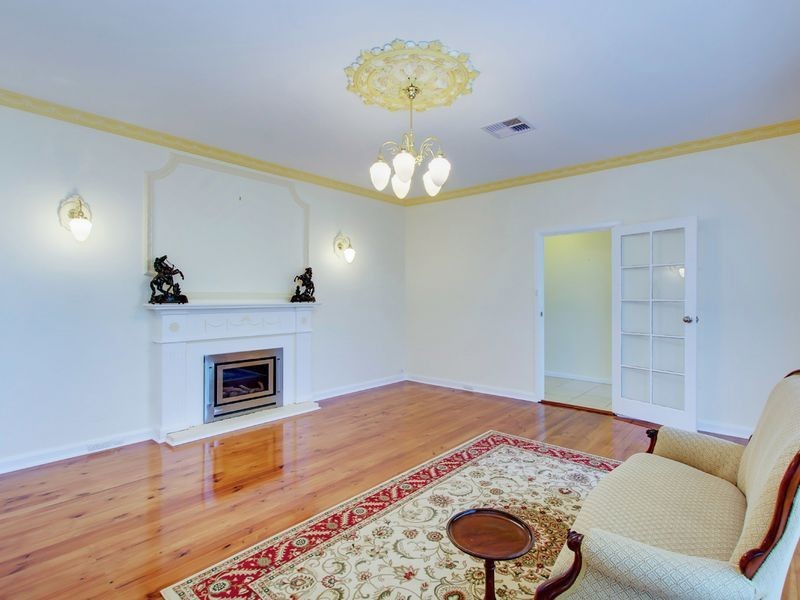 34 Crompton Drive, Wattle Park SA 5066