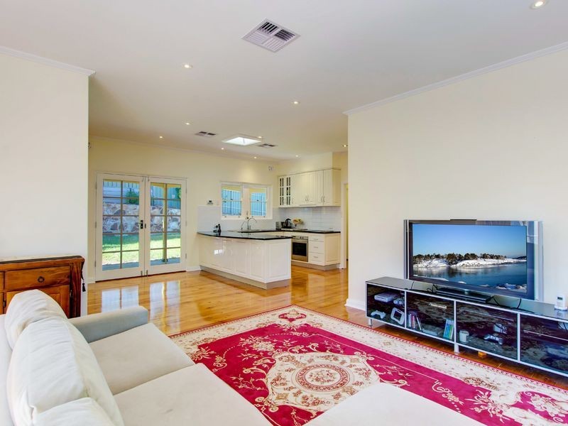 34 Crompton Drive, Wattle Park SA 5066