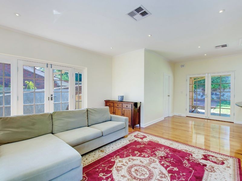 34 Crompton Drive, Wattle Park SA 5066