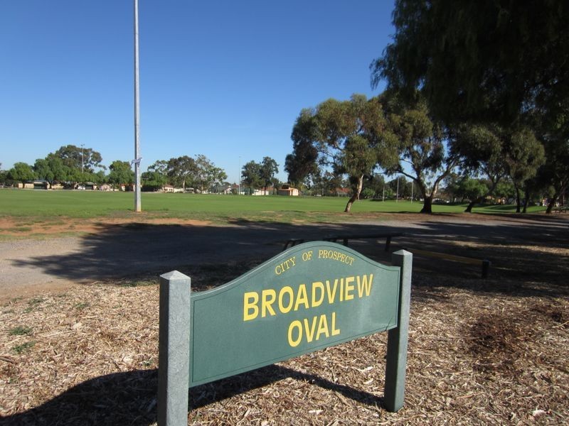 2/11 Myponga Terrace, Broadview SA 5083