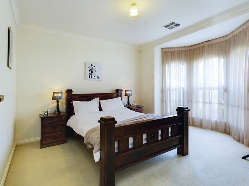 2 Torrens Avenue, Klemzig SA 5087