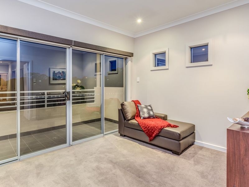 98b River Drive, Athelstone SA 5076