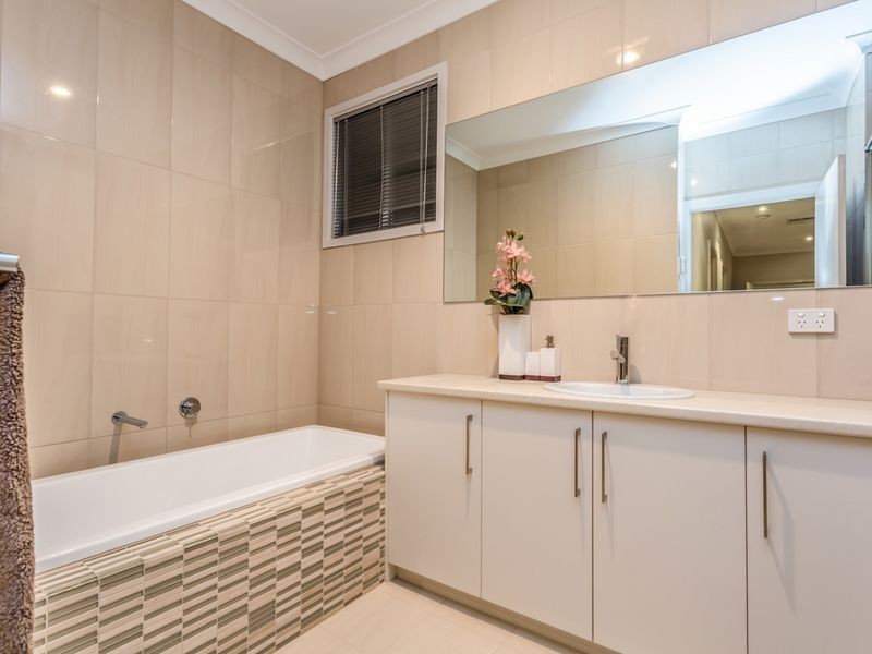 98b River Drive, Athelstone SA 5076