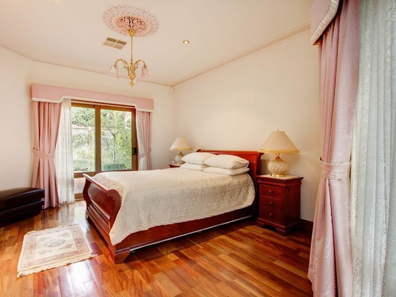 7 Olde Coach Lane, Glen Osmond SA 5064