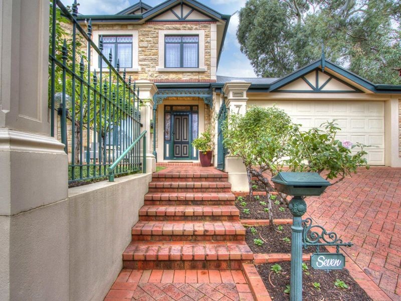 7 Olde Coach Lane, Glen Osmond SA 5064
