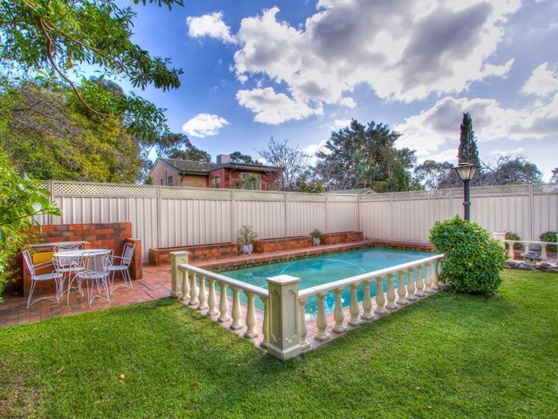 14 Rodger Avenue, Leabrook SA 5068