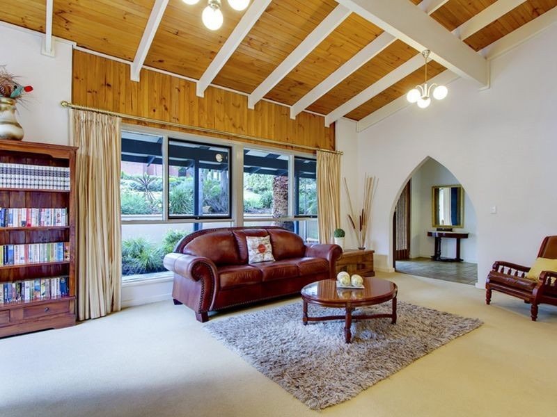 14 Grevillea Crescent, Stonyfell SA 5066