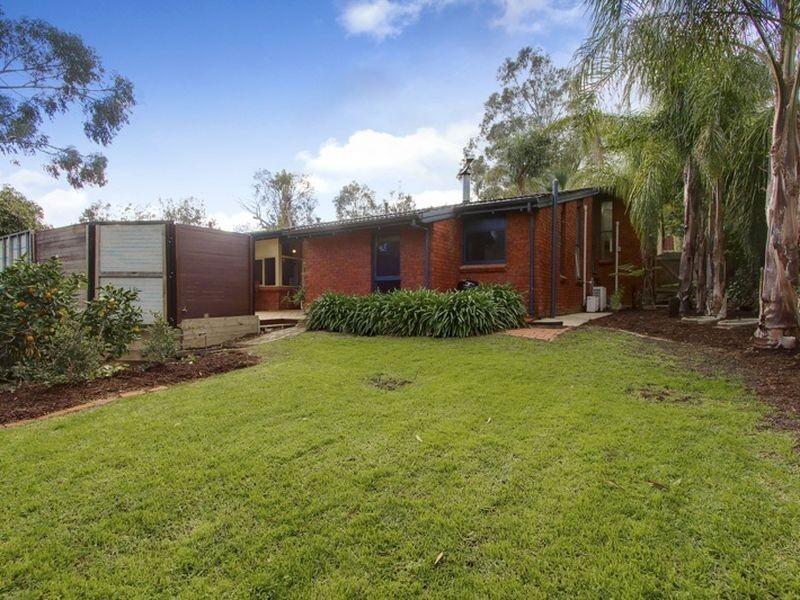 14 Grevillea Crescent, Stonyfell SA 5066