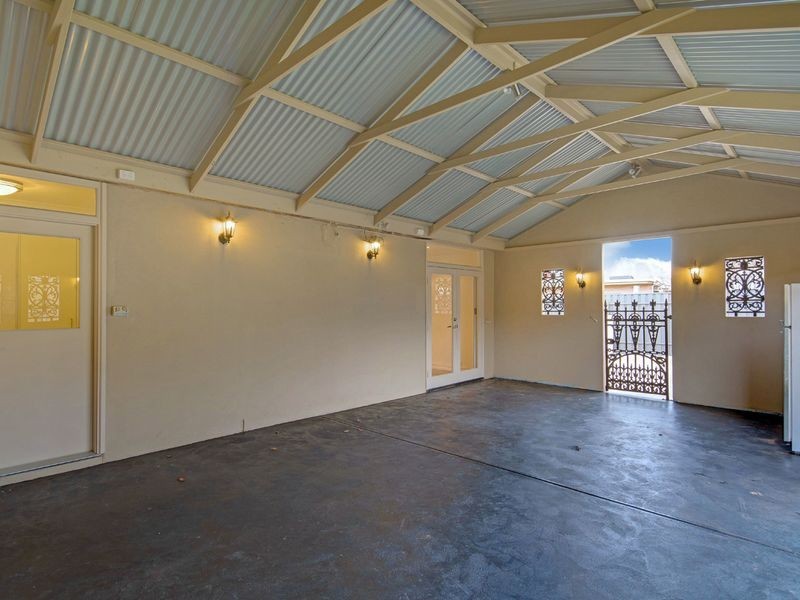 26 Sandford Street, Kensington Gardens SA 5068