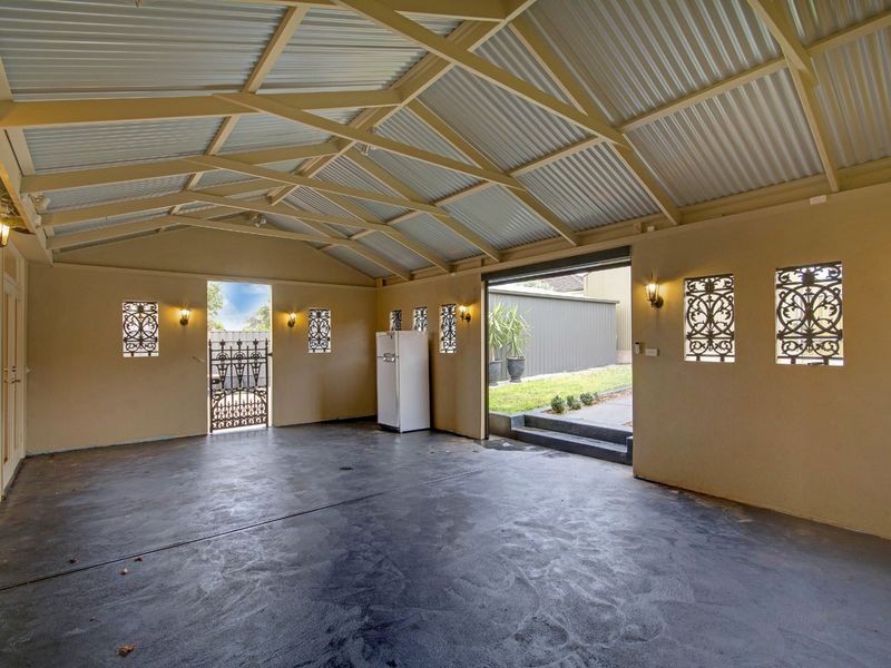 26 Sandford Street, Kensington Gardens SA 5068