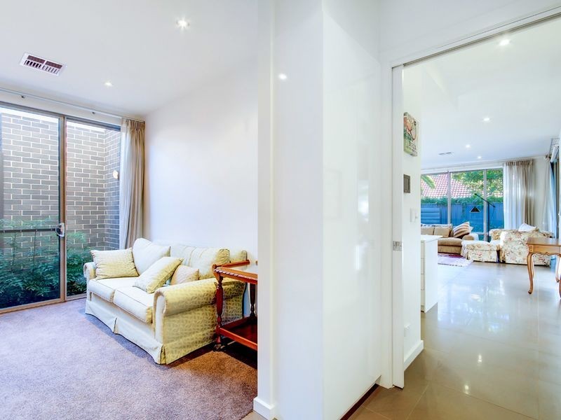 5B Carinya Crescent, Rostrevor SA 5073