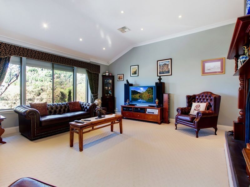12 Northbrook Avenue, Mitcham SA 5062