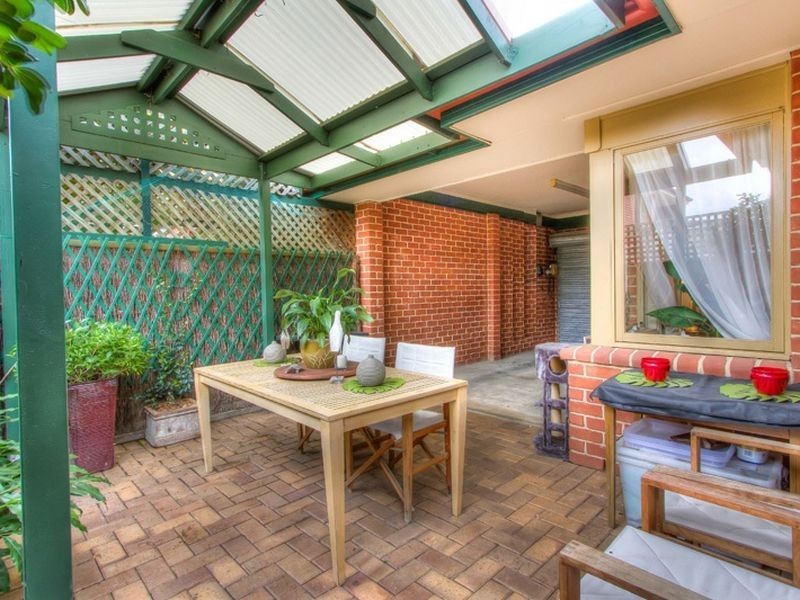 2/16 High Street, Burnside SA 5066