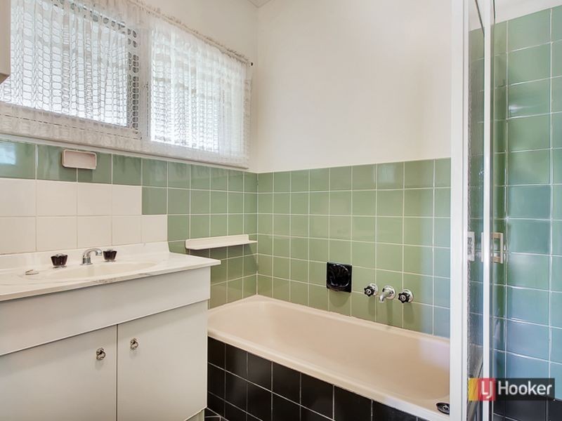 38 Prunus Avenue, Elizabeth Vale SA 5112