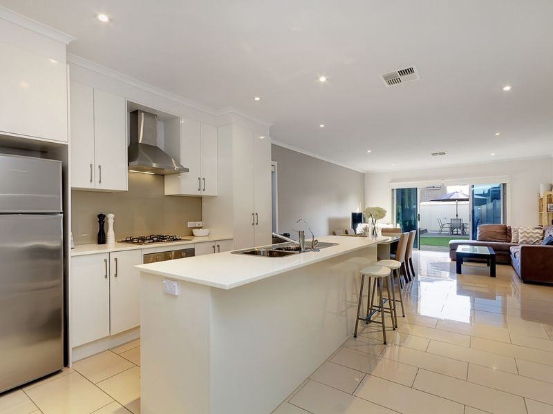 33 Second Avenue, Ascot Park SA 5043