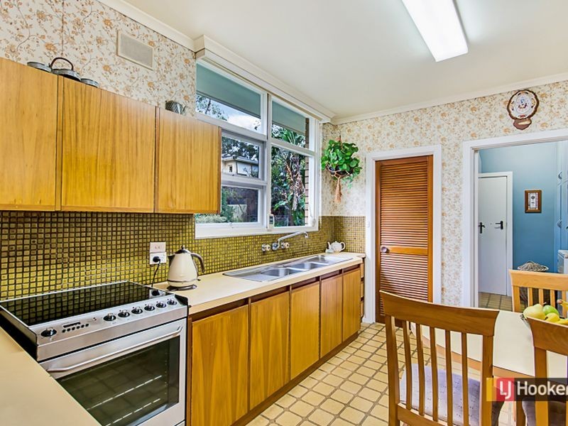 18 Morland Avenue, Stonyfell SA 5066
