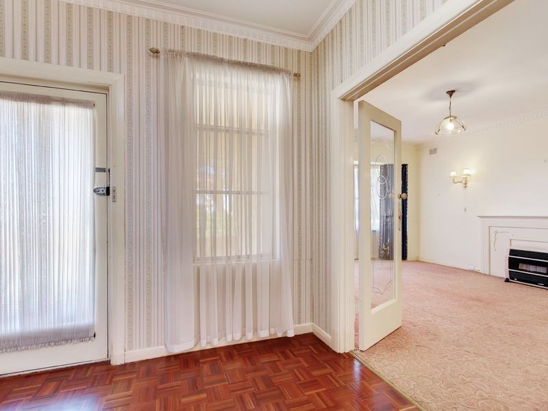 8 Rockingham Street, West Beach SA 5024