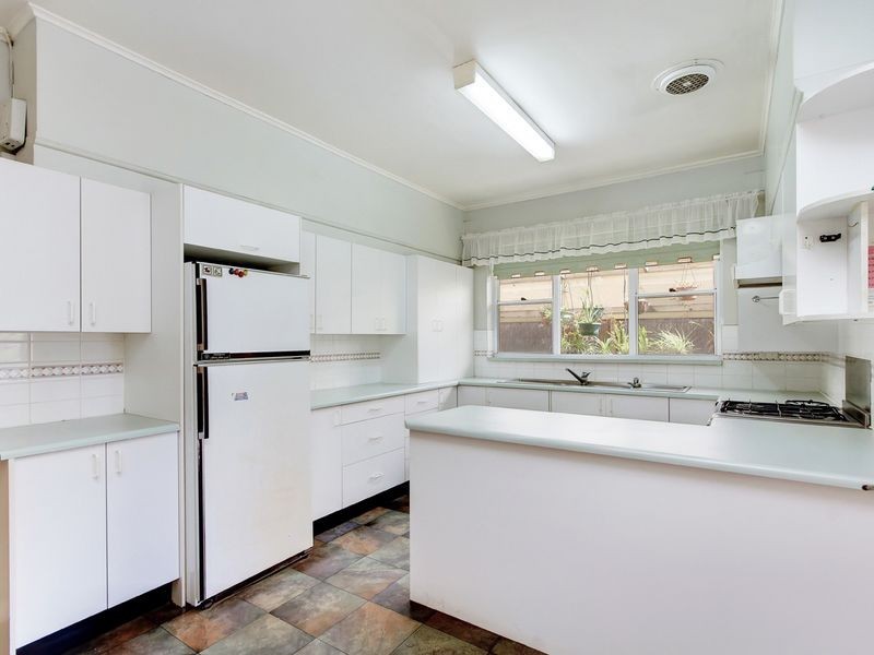 8 Rockingham Street, West Beach SA 5024