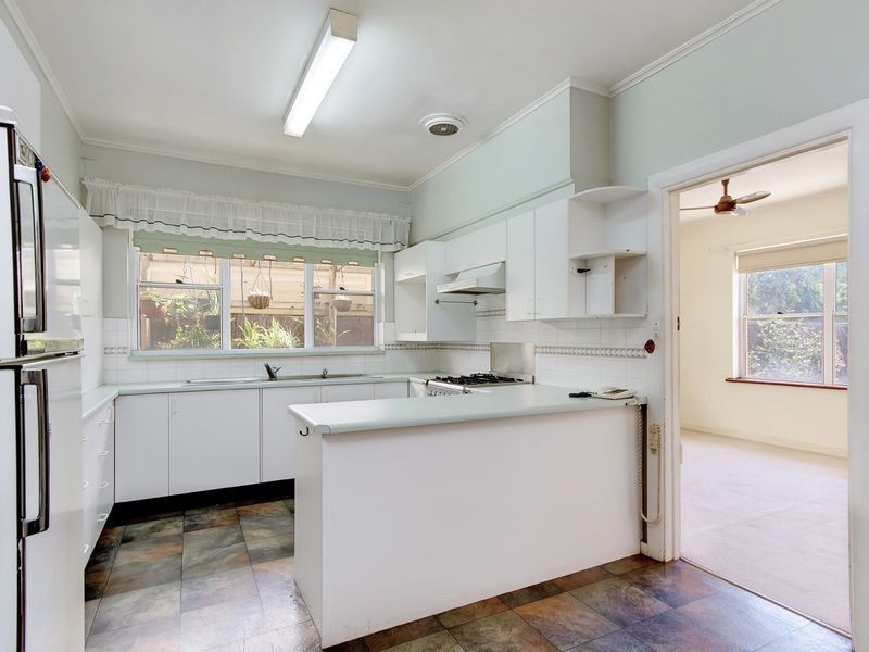 8 Rockingham Street, West Beach SA 5024