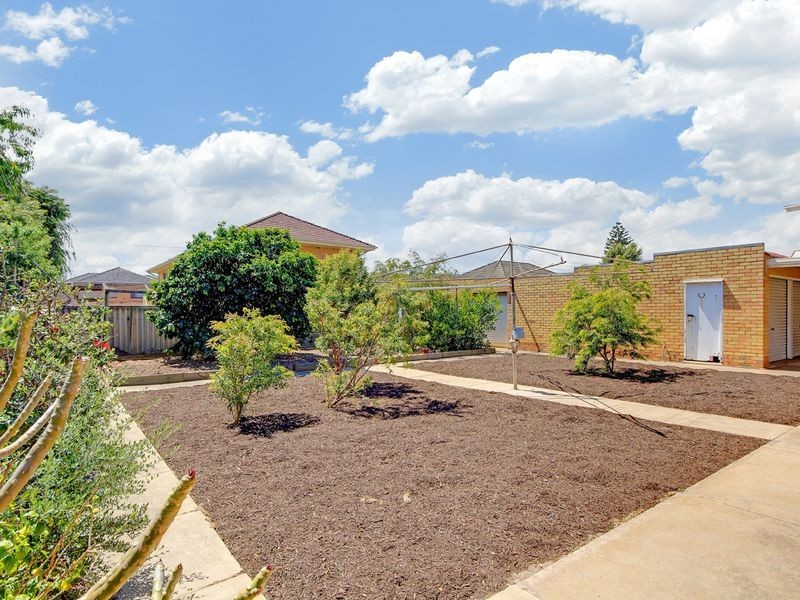 8 Rockingham Street, West Beach SA 5024