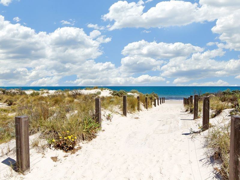 8 Rockingham Street, West Beach SA 5024