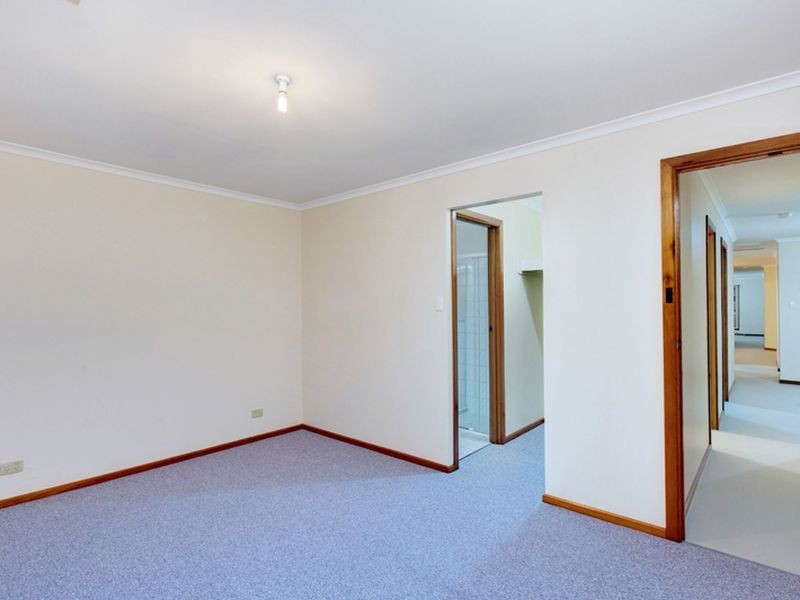 2/9 The Driveway, Holden Hill SA 5088