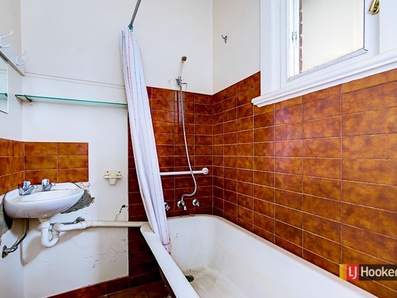 8 Cochrane Terrace, Prospect SA 5082