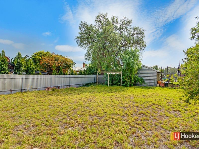 8 Cochrane Terrace, Prospect SA 5082