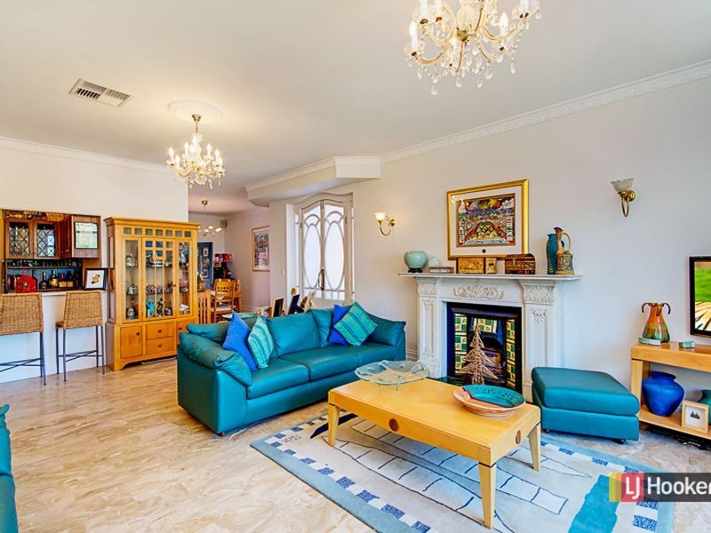 10 Myrtlebank Terrace, Stonyfell SA 5066