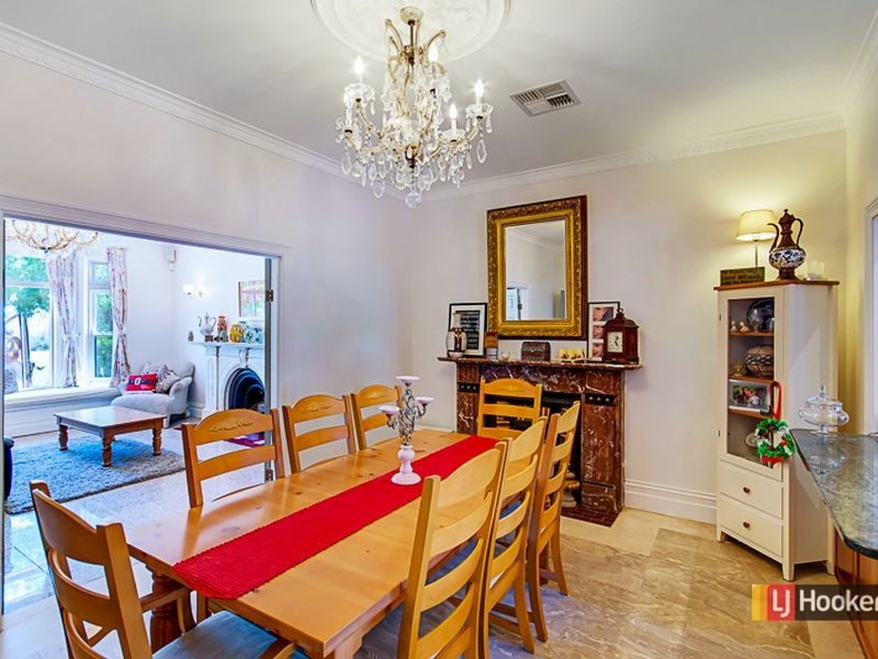 10 Myrtlebank Terrace, Stonyfell SA 5066
