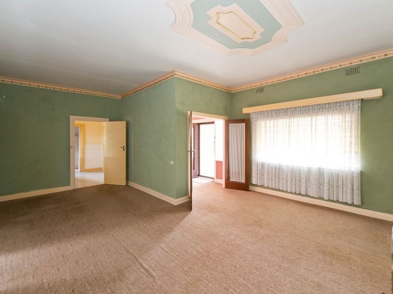 16 Westall Avenue, Flinders Park SA 5025