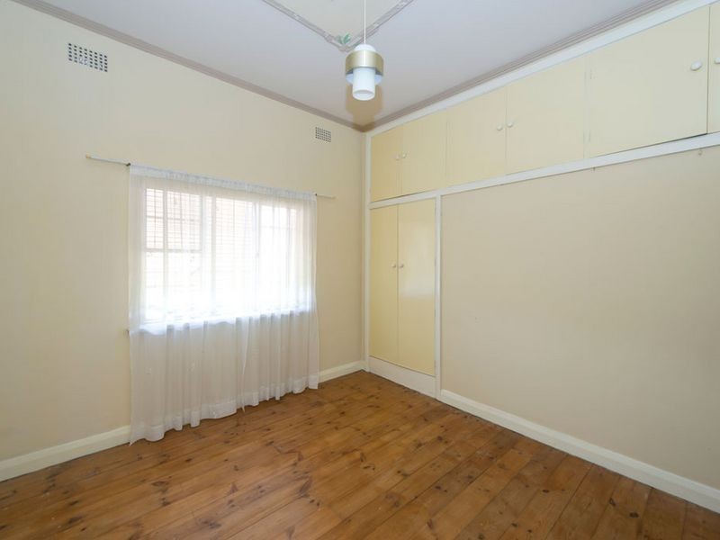 16 Westall Avenue, Flinders Park SA 5025
