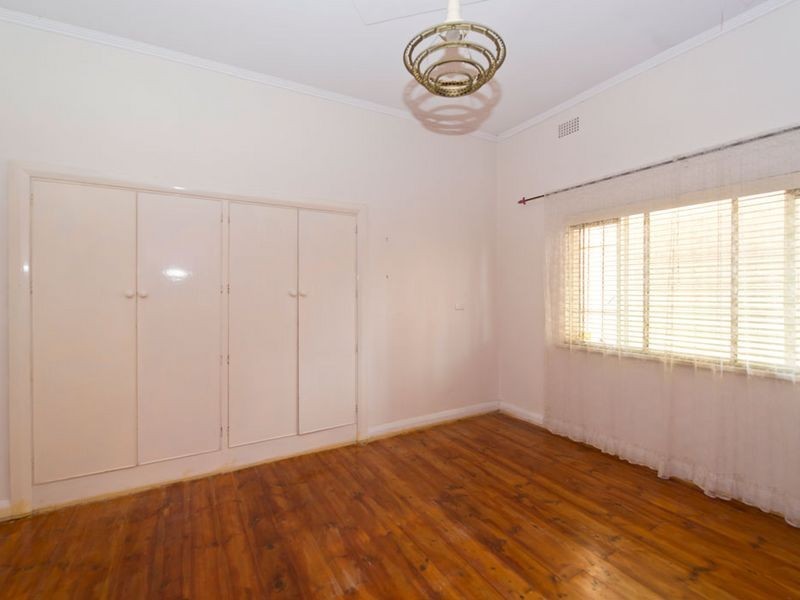 16 Westall Avenue, Flinders Park SA 5025