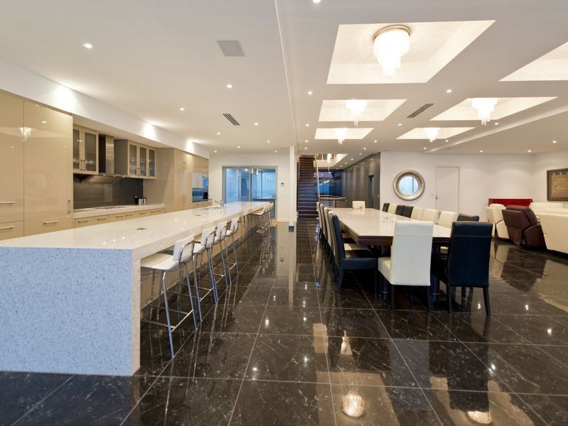 81 Seaview Road, Tennyson SA 5022