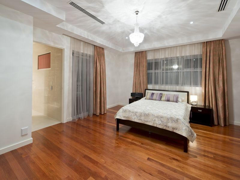 81 Seaview Road, Tennyson SA 5022