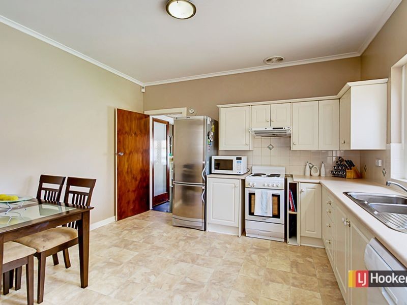 11 White Avenue, Fullarton SA 5063