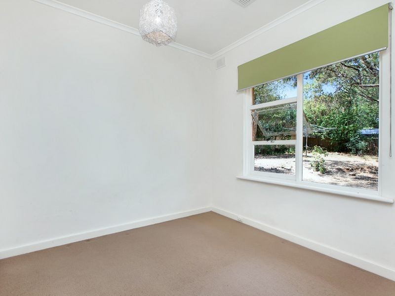 11 Wattle Grove, Belair SA 5052