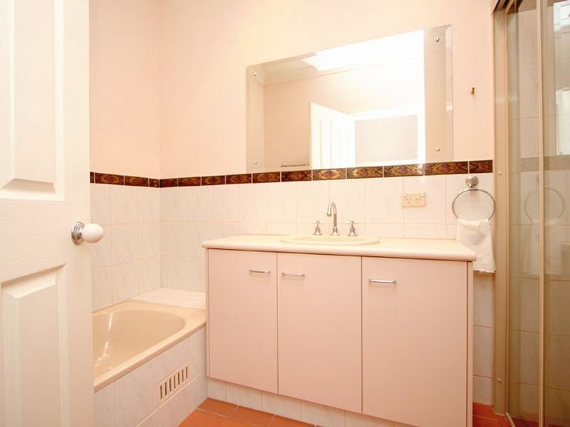 2/18 Allendale Grove, Stonyfell SA 5066