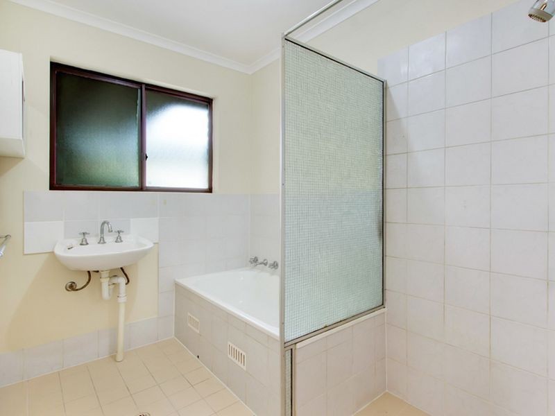 68 Kew Drive, Oakden SA 5086