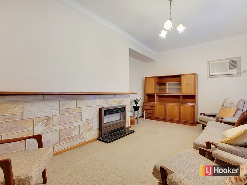 9 Selkirk Avenue, Clearview SA 5085